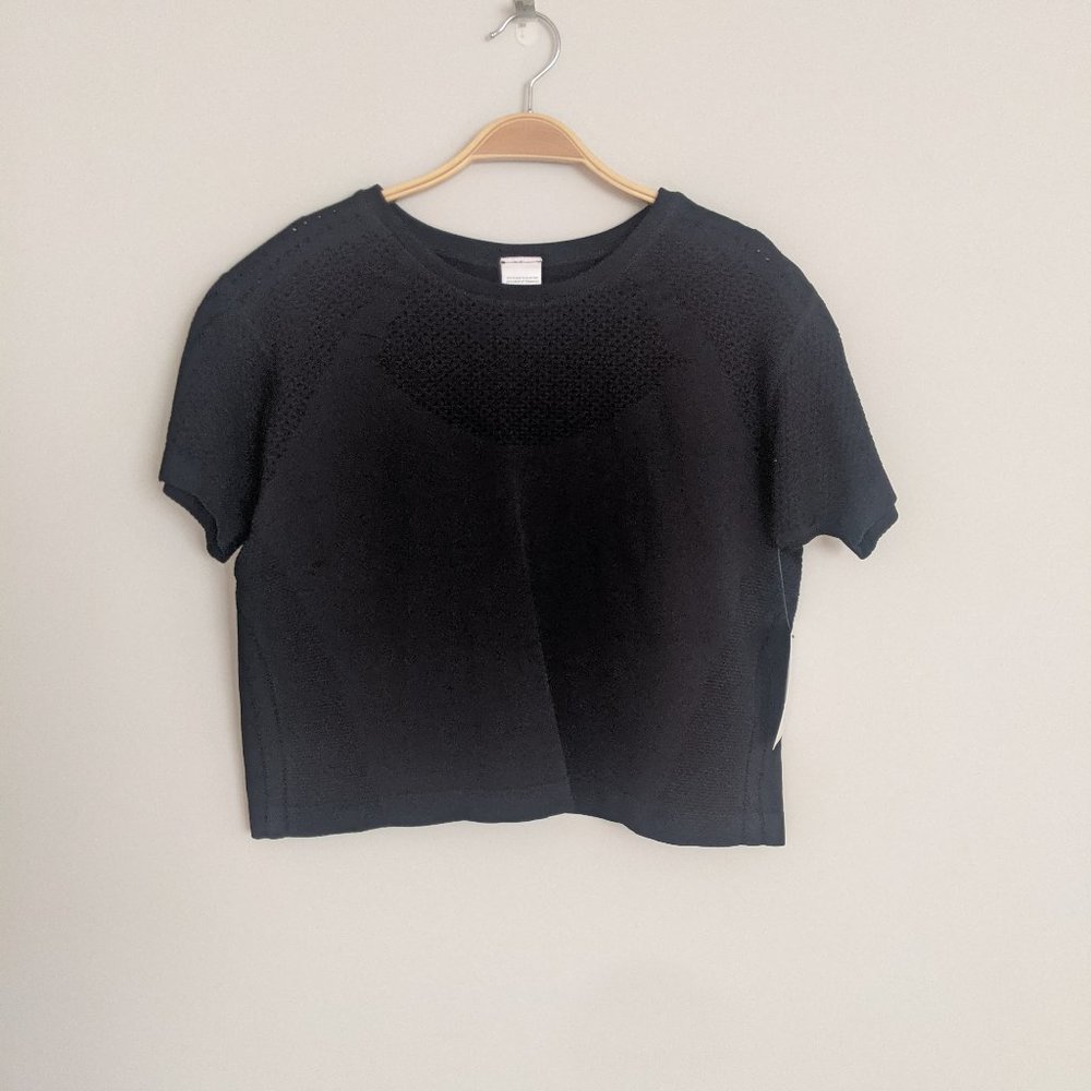 Lole Cropped T-Shirt NWT